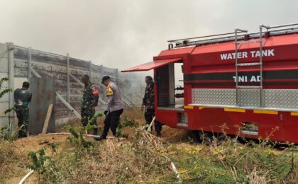 🚒 BHABINKAMTIBMAS BERSAMA TNI TANGGAP ATASI KEBAKARAN 🔥