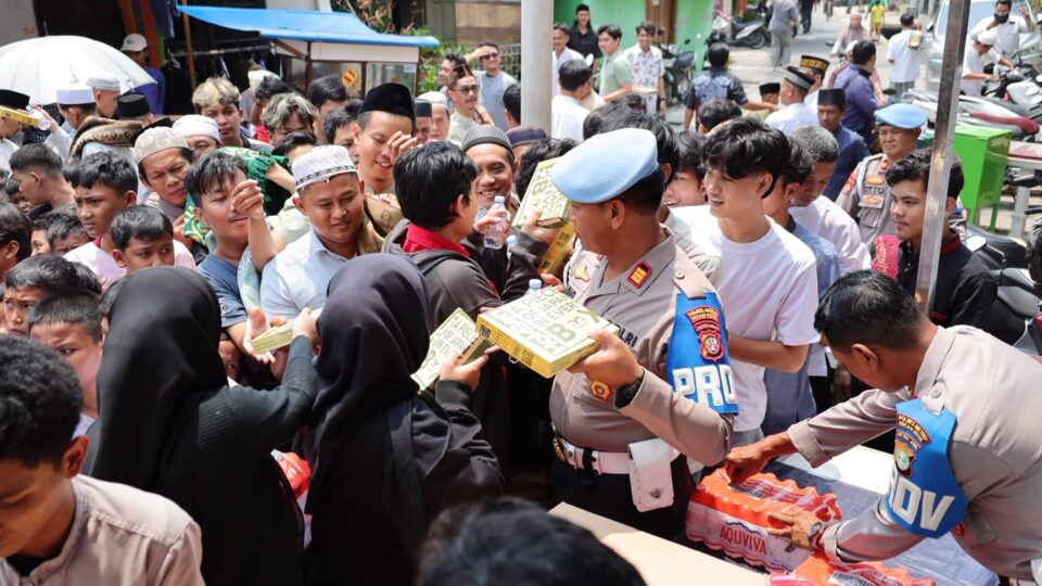 🤲 JUMAT BERKAH POLRES METRO BEKASI KOTA 🤲