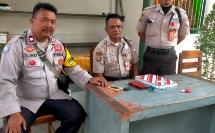 Patroli Dialogis Perum Boulevard THB, Polsek Medan Satria Imbau Waspada Kejahatan Jalanan
