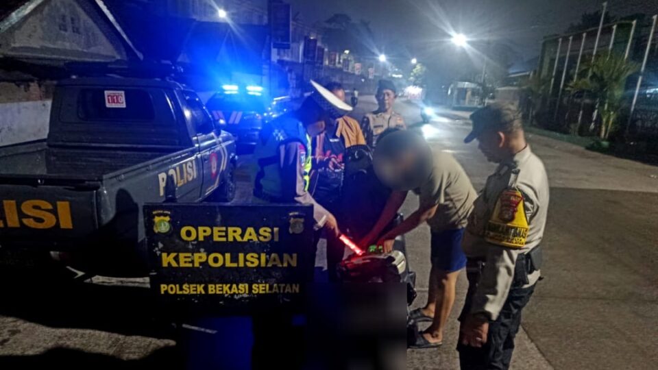 Jaga Jakarta On The Spot, Polsek Bekasi Selatan Intensifkan Patroli dan Razia Stasioner Cegah Kejahatan Jalanan