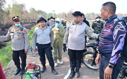 Inovasi Gambut dan Berbagai Upaya Hentikan Bara Karhutla, Kapolda Kalsel Turun Langsung