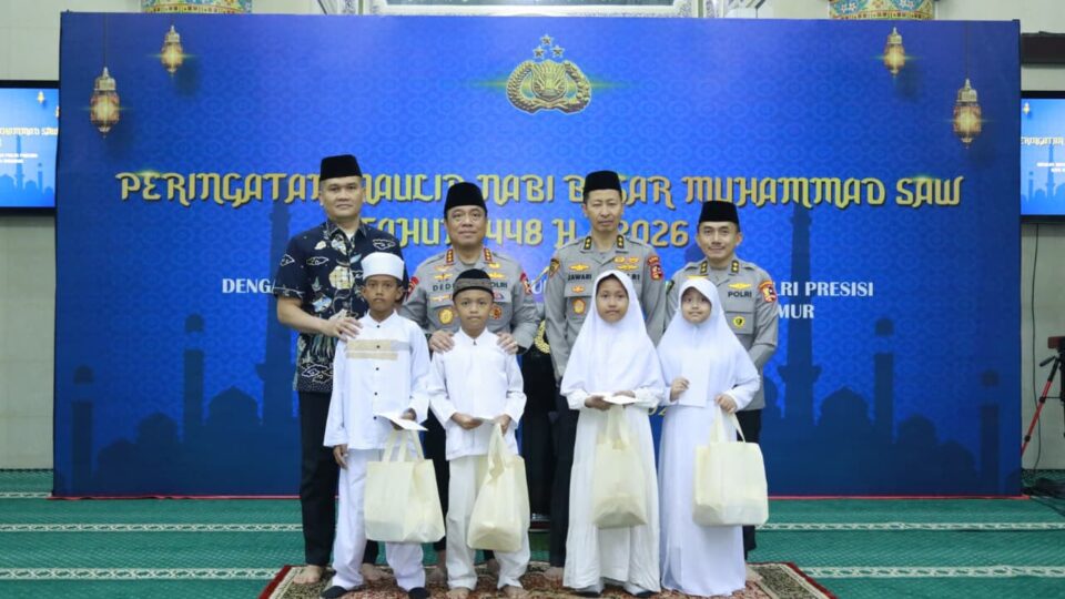 Maulid Nabi di Masjid Al-Ikhlas, Wakapolri Ajak Doa Bersama untuk Keselamatan Negeri
