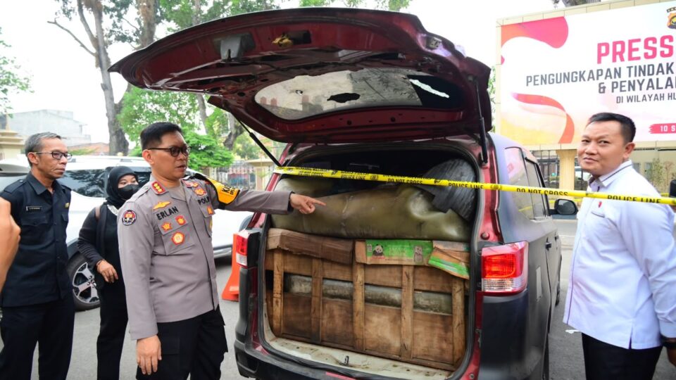 Polda Jambi Gelar Konferensi Pers, Ungkap Penertiban 22.800 Liter Minyak dan BBM