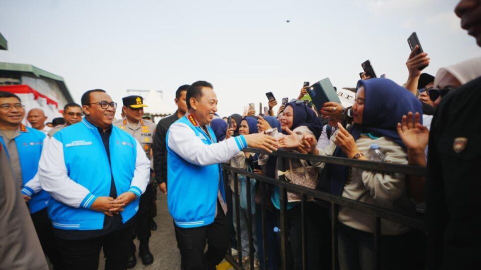 Kapolri Sebut Buruh Tekstil Pahlawan Devisa, Dorong Industri Terus Tumbuh