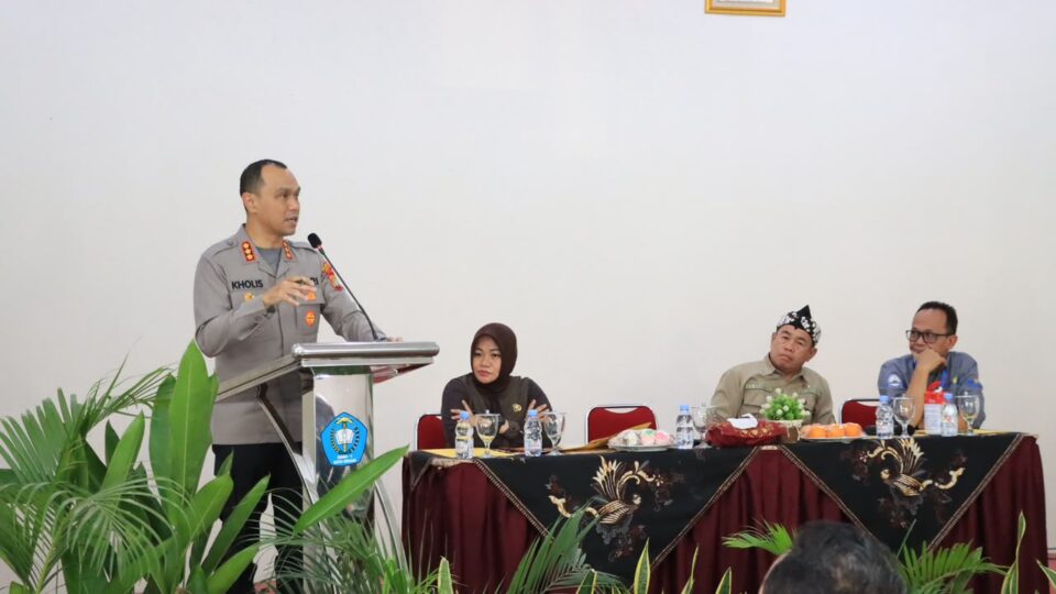 Polres Metro Bekasi Kota Bersama Kepala Sekolah se-Kota Bekasi Perkuat Jaga Pelajar untuk Masa Depan Generasi