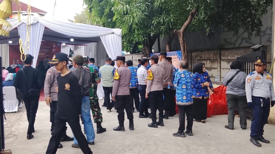 Kawal Giat Masyarakat di Kelurahan Jatimurni