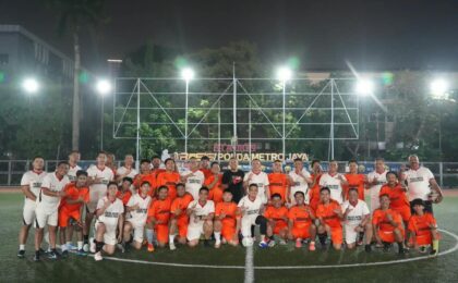 Polres Metro Jakarta Pusat dan The Jakmania Pererat Silaturahmi Lewat Laga Persahabatan