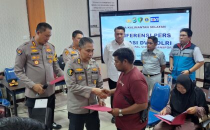 DVI POLRI BERHASIL IDENTIFIKASI 9 KORBAN KM VIRGO TRANSPORT 8, SELURUHNYA TELAH DISERAHKAN KEPADA KELUARGA