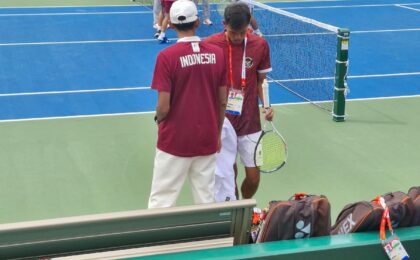 WAKAPOLRI UCAPKAN SELAMAT, PERSONEL POLRI ANTARKAN SOFT TENNIS INDONESIA RAIH MEDALI DI ASIAN GAMES NAGOYA