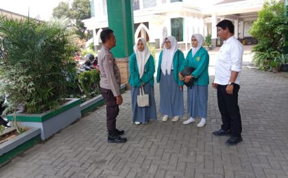 Perkuat Program Jaga Pelajar, Bhabinkamtibmas Bojong Rawalumbu Sambangi SMKS Bhakti Kartini