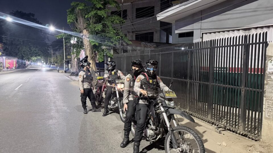 TIM PERINTIS PRESISI 3 POLRES BEKASI KOTA SISIR BEKASI UTARA ANTISIPASI KEJAHATAN JALANAN