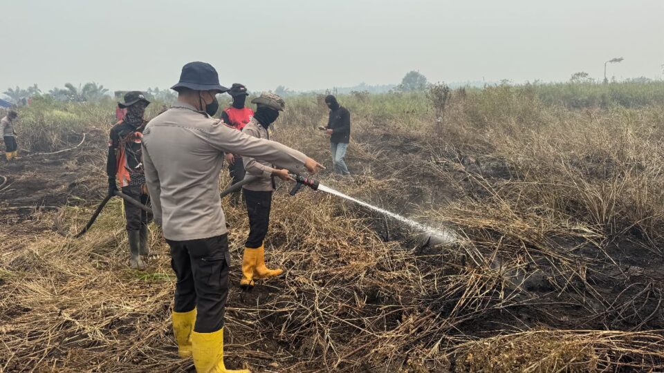 Polda Jambi Gunakan 1.400 Liter Cairan X-Fire untuk Percepat Penanganan Karhutla di Taman Nasional Berbak