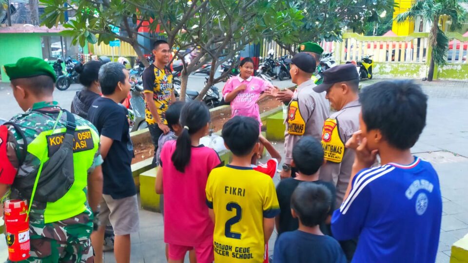 3 Pilar Jaga Jakarta On The Spot, Polsek Pondok Gede Patroli Skala Sedang Pastikan Kamtibmas Kondusif