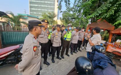 Polres Metro Bekasi Kota Gelar Simulasi Penyekatan di Perbatasan Bekasi-Jakarta