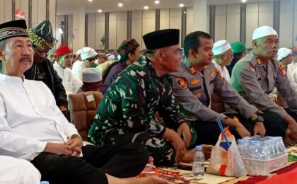 Kapolsek Bekasi Selatan Hadiri Peringatan Maulid Nabi Muhammad SAW, Ribuan Jamaah Ikuti Acara Dengan Khidmat
