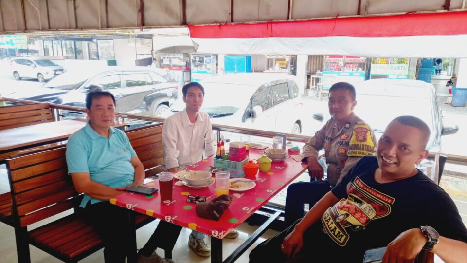 Sambang Perumahan Kemang Pratama, Polsek Rawalumbu Ingatkan Penggunaan Kunci Ganda