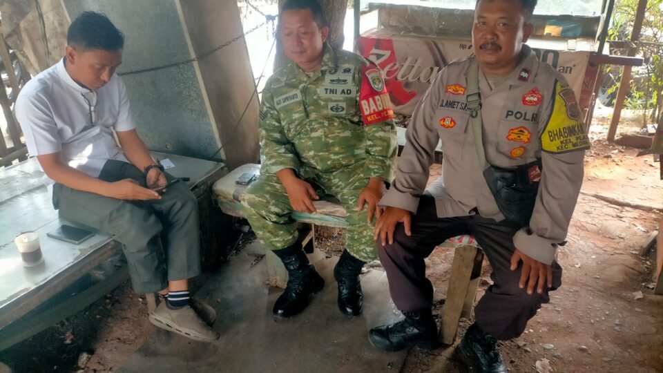 Sinergitas TNI-Polri dan ASN Kelurahan Pejuang Wujudkan Lingkungan Kampung Bungur Aman