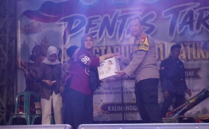 Kemeriahan Pentas Seni Malam Puncak HUT RI Ke-81 di Jatikarya Berlangsung Hangat dan Kondusif