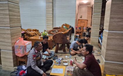 GIAT PATROLI/DDS/SAMBANG KEDIAMAN KAPOLDA SULTRA DI KEL. JATIWARINGIN