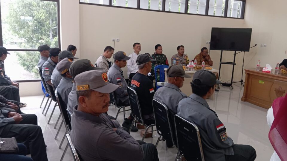 Polsek Jatiasih Serap Aspirasi Warga di Kp. Cakung Jatisari