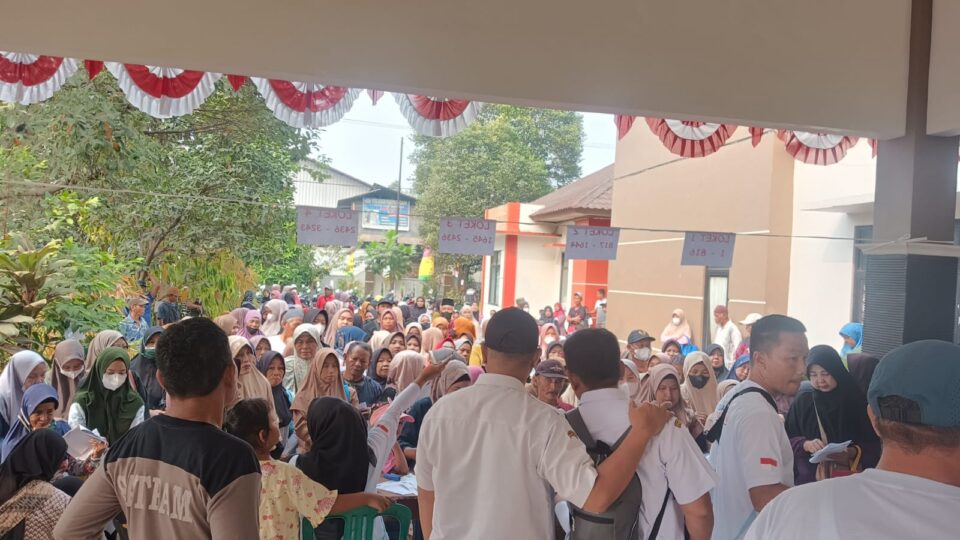 Polri Kawal Penyaluran Bantuan Pangan untuk Warga