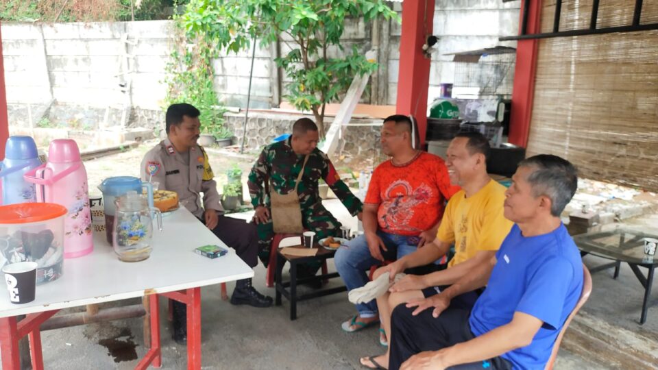 Kapolsek Jatisampurna Gelar Jaga Jakarta On The Spot Bersama Warga