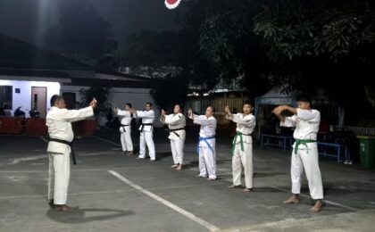 Wujudkan Impian, Kapolsek Bekasi Selatan Buka Latihan Jiu-Jitsu Gratis Untuk Masyarakat