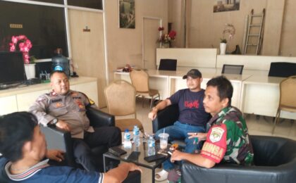 Bhabinkamtibmas dan Babinsa Medansatria Gelar DDS Bersama Warga