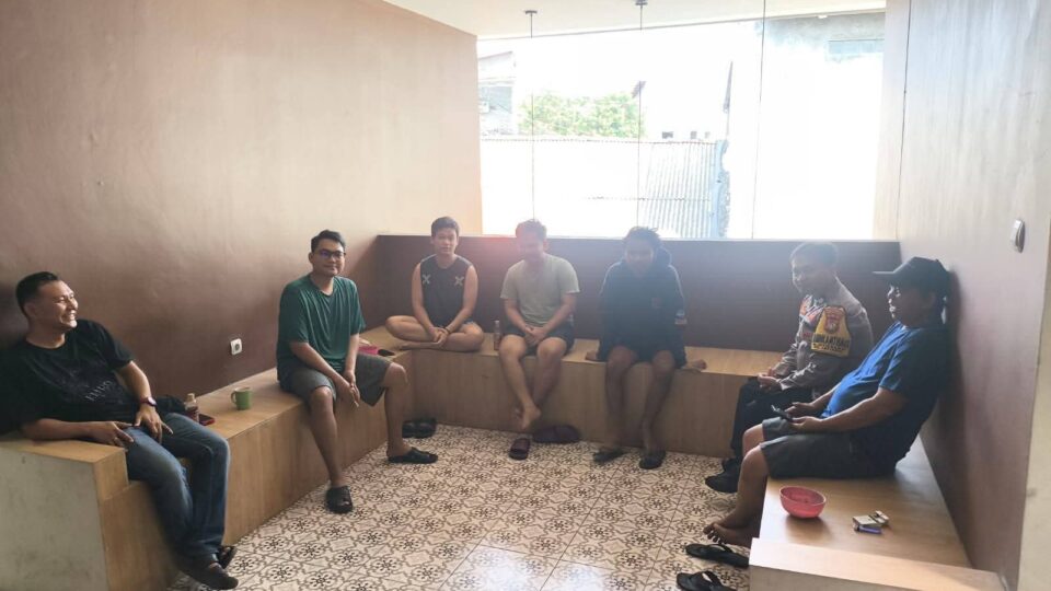 JAGA JAKARTA ON THE SPOT BHABINKAMTIBMAS RANGKUL WARGANYA DENGAN SERAP ASPIRASI