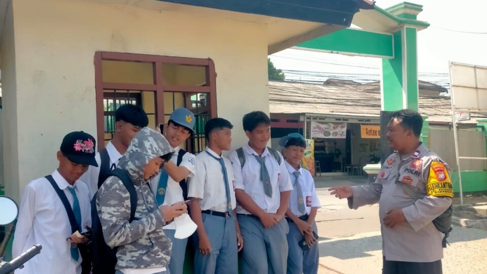 POLSEK MEDANSATRIA RANGKUL PELAJAR SMK CIPTA KARYA CEGAH TAWURAN DAN UNRAS