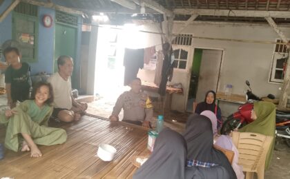 KAPOLSEK JATISAMPURNA GELAR JAGA JAKARTA ON THE SPOT AJAK WARGA AKTIFKAN SISKAMLING