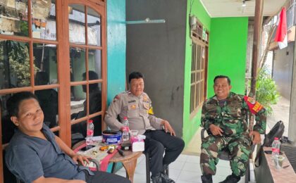 Sinergitas TNI-Polri melalui Sambang dan DDS dalam Menjaga Kamtibmas di Wilayah Jakasampurna