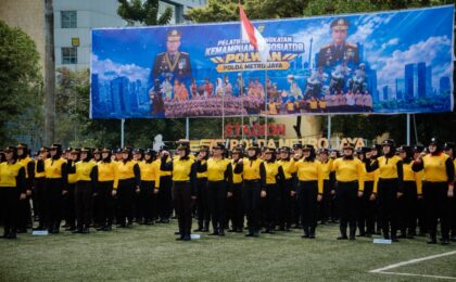 Polwan Polda Metro Jaya Perkuat Peran Negosiator Humanis di Lapangan