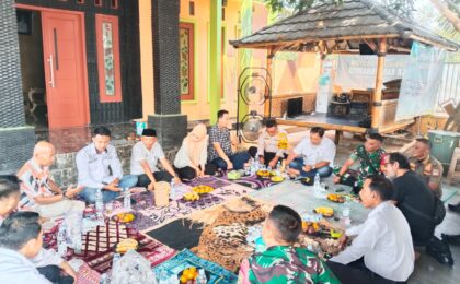 Jelang Pemungutan Suara, Forkopimcam Kedungwaringin Sambangi Calon Kades