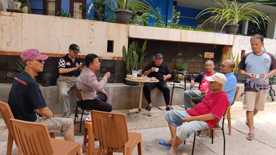 BHABINKAMTIBMAS SERAP ASPIRASI WARGA, INGATKAN PENTINGNYA KAMTIBMAS DAN KEWASPADAAN TERHADAP KEBAKARAN