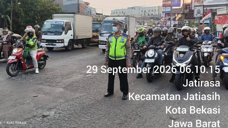 Antisipasi Gangguan Kamtibmas (Kejahatan Jalanan) Untuk Ciptakan Situasi Yang Aman dan Kondusif, Polsek Jatiasih Intensifkan Razia Stasioner dan Patroli Wilayah