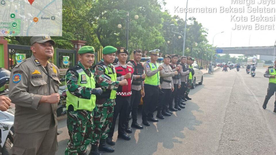 Penguatan Sinergitas Wilayah, Tim Perintis Presisi Gelar Patroli Gabungan 3 Pilar di Kota Bekasi