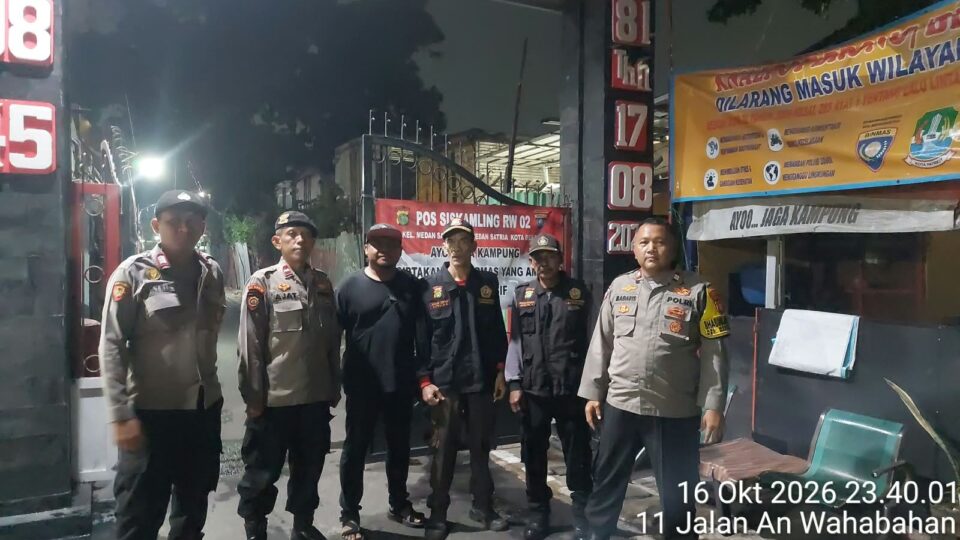 Perketat Pengawasan Malam, Gabungan Fungsi Polsek Medan Satria Sambangi Poskamling Pondok Ungu