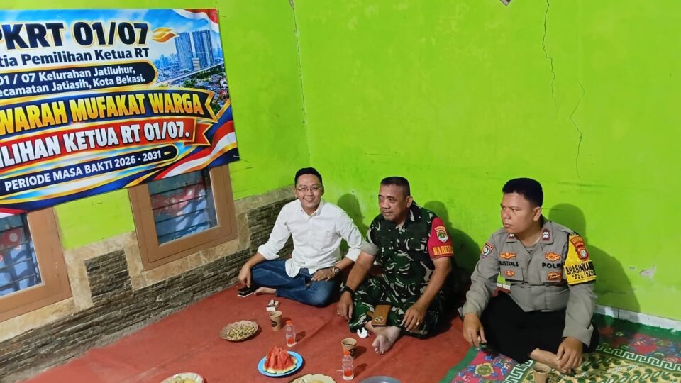 Tiga Pilar Jatiluhur Hadiri Pengukuhan Ketua RT 01 RW 07, Dorong Sinergitas Keamanan