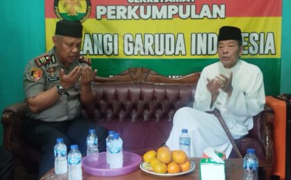 Perkuat Sinergitas Ulama dan Umara, Kapolsek Pondok Gede Silaturahmi ke Ketua MUI