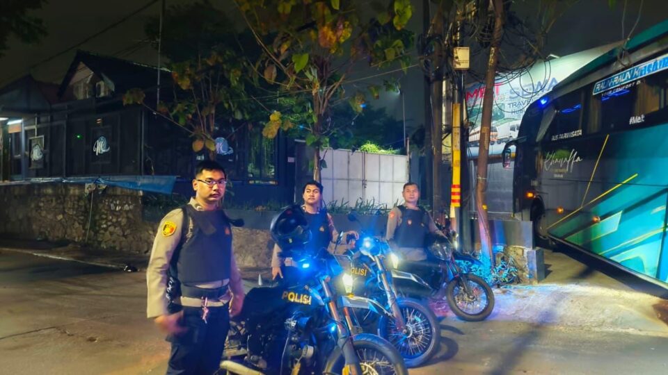 Antusias Jaga Keamanan Malam, Tim 1 Serigala Patroli Lintas Tiga Kecamatan di Kota Bekasi