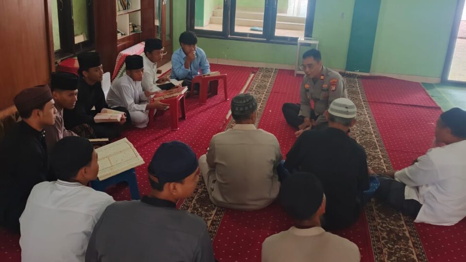Jaga Jakarta On The Spot, Polsek Bantargebang Serap Aspirasi Warga di Kelurahan Padurenan