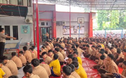 Polsek Bekasi Barat Sosialisasikan Penerimaan Siswa SMA Kemala Taruna Bhayangkara
