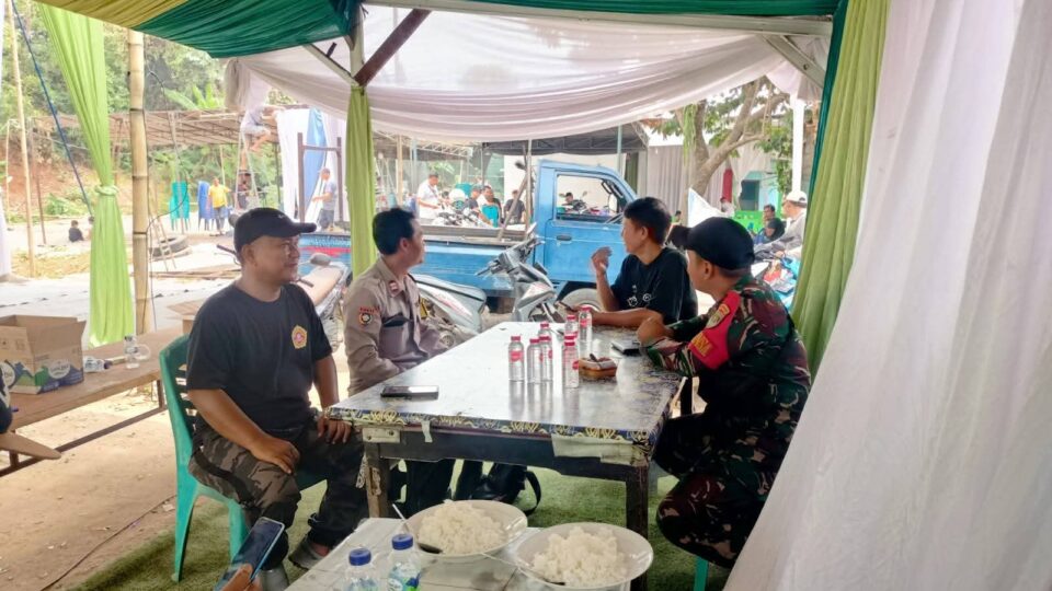 JAGA JAKARTA ON THE SPOT BHABINKAMTIBMAS LAKUKAN SERAP ASPIRASI WARGA, BAHAS BAHAYA NARKOTIKA JENIS TEMBAKAU SINTETIS (SINTE)