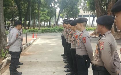 Pastikan Latihan FIFA ASEAN Cup 2026 Berjalan Aman, 12 Personel Polri Kawal Venue Training di Lapangan Madya GBK