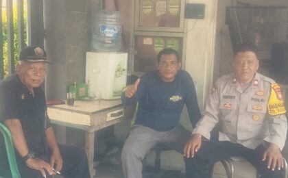 Sambang Kamtibmas, Bhabinkamtibmas Ajak Warga Waspada Gangguan Keamanan