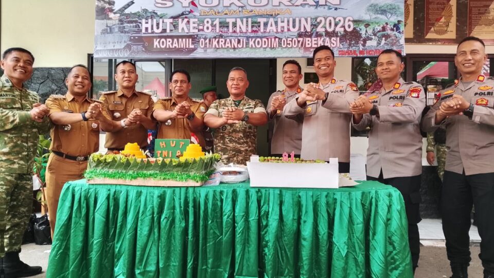 Sinergitas TNI-Polri Semakin Solid, Tiga Kapolsek Kompak Kunjungi Koramil 01 Kranji di HUT TNI ke-81