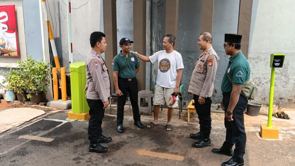 Polisi Bersama Masyarakat, Monitoring Pos Security Sapta Pesona Jatiluhur Jaga