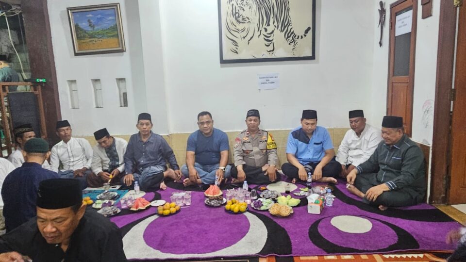 Polisi Bersama Masyarakat, Doa Yasin Tahlil Almarhum Bripda Raden Margahayu Bekasi