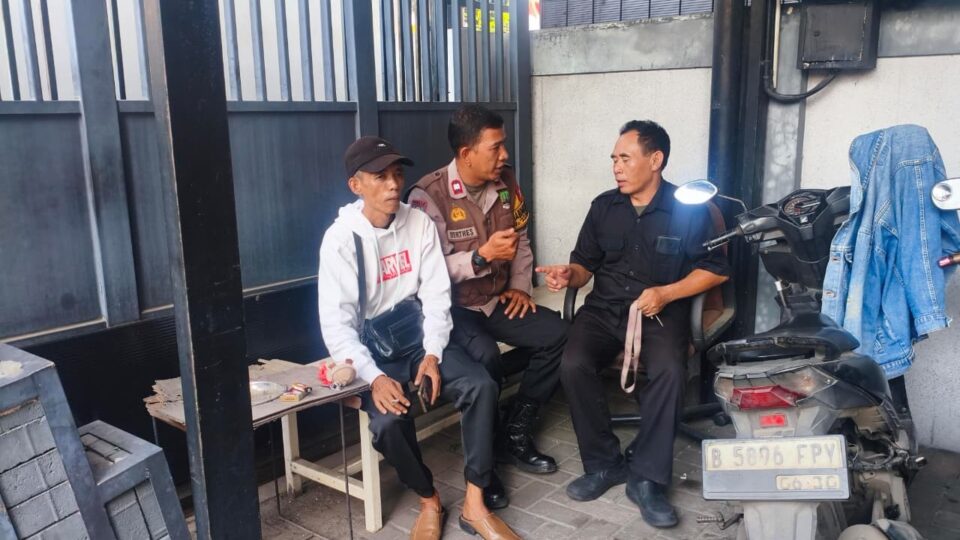 Polisi Bersama Masyarakat, Sambang Hotel Gran Caman Jatibening Baru Cegah Curanmor